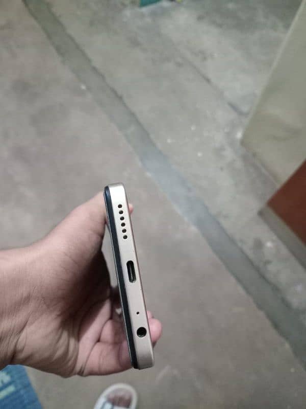 Infinix smart 8 pro 3