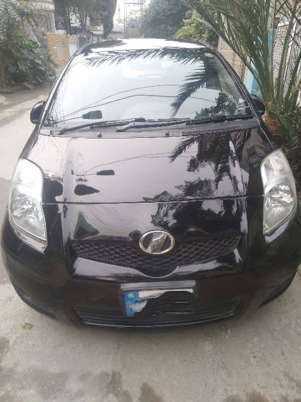 Toyota Vitz 2009 6