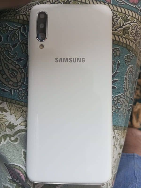 samsung a30s 4 64 0