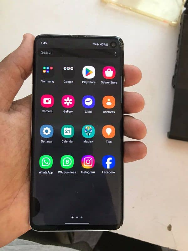 Samsung s10 8/128 exchange possible with iPhone 8