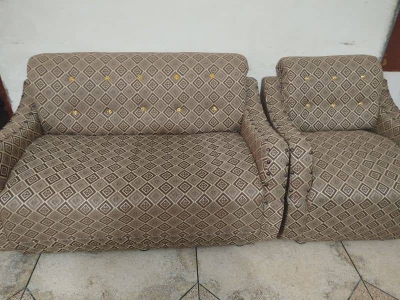 2 one siters and 1 two seter sofa set 1