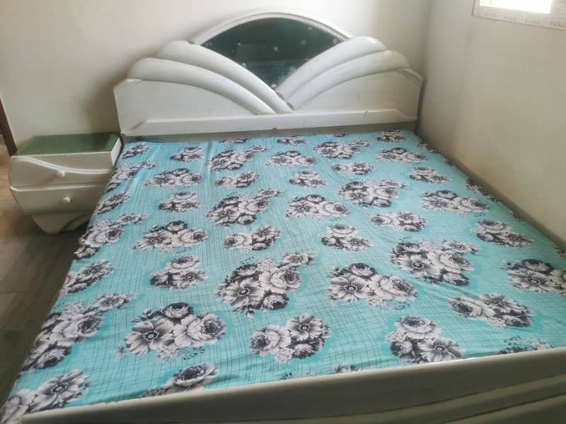 King size Bed with side tables with spring matress 3