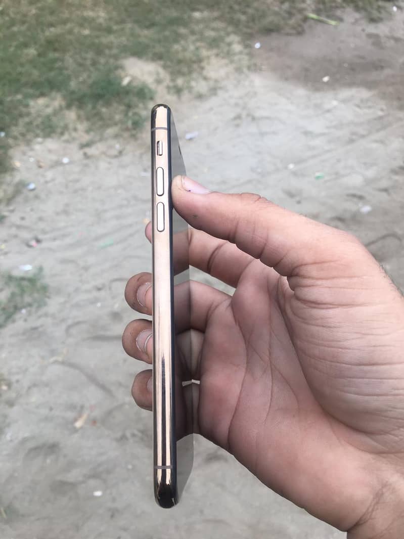 Iphone xs 5