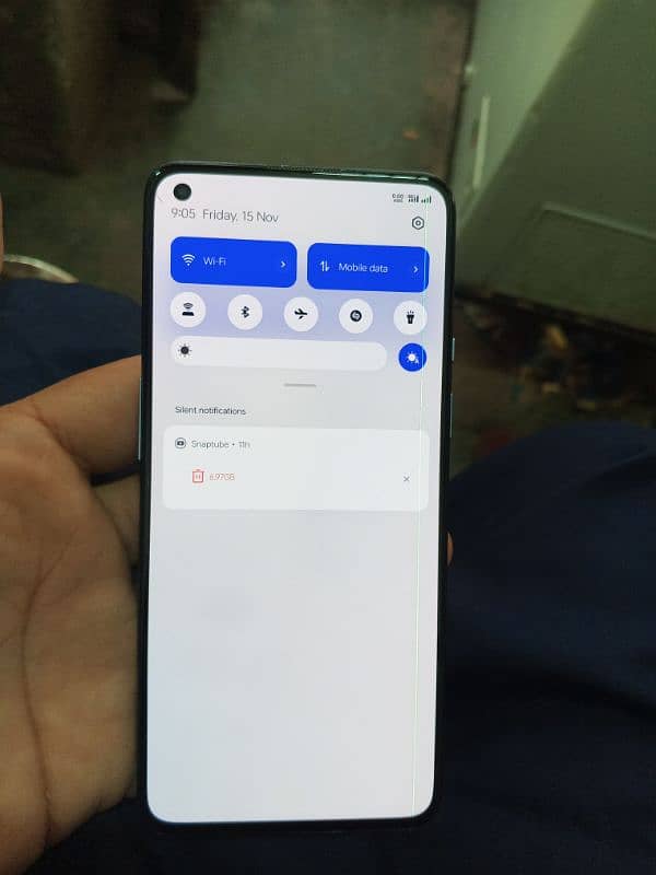 OnePlus 9  12/256 gb minor breek green line 1