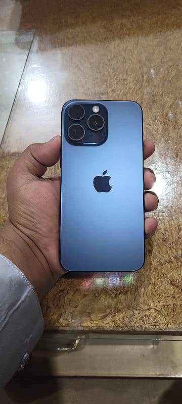 iPhone 15 Pro Max blue Titanium 512 GB 0