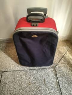 suit case