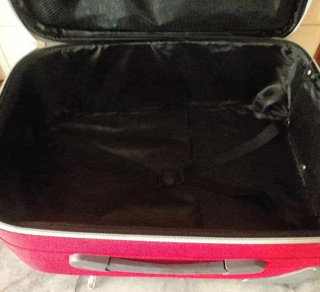 suit case 4