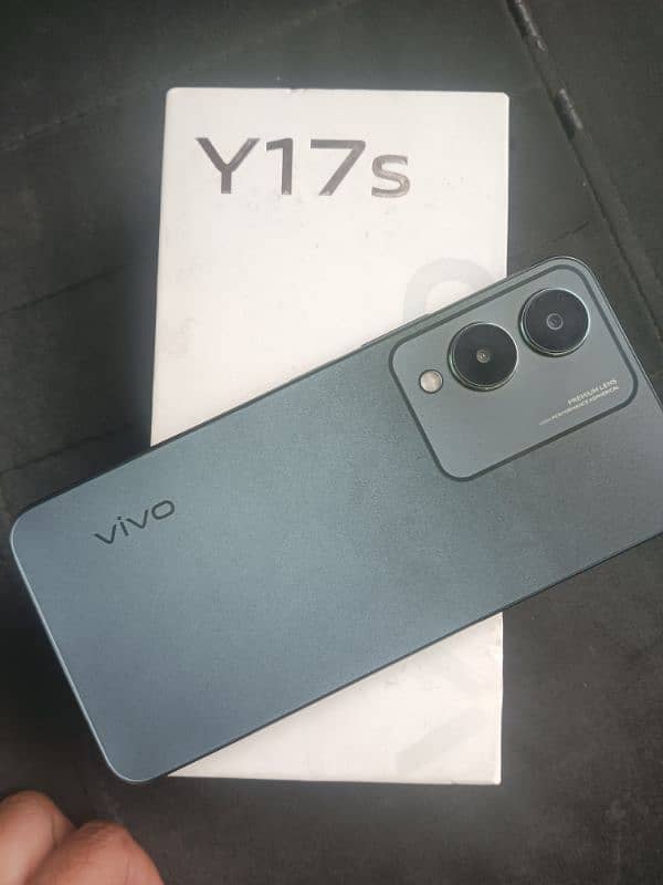 vivo y17s 9