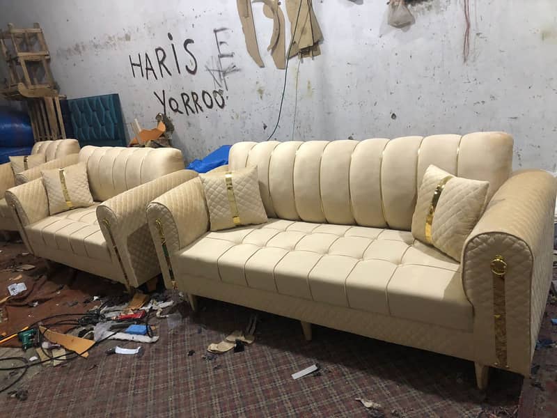 Seven seater sofa / luxury sofa / 5seater sofa /royal sofa set. 3