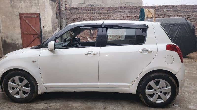 Suzuki Swift 2018 1