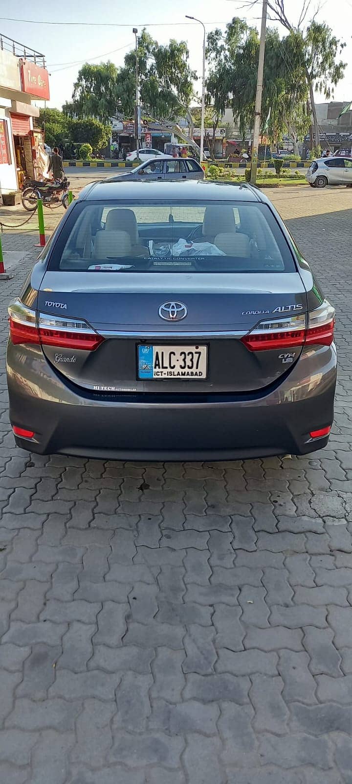 Toyota Altis Grande 2018 7