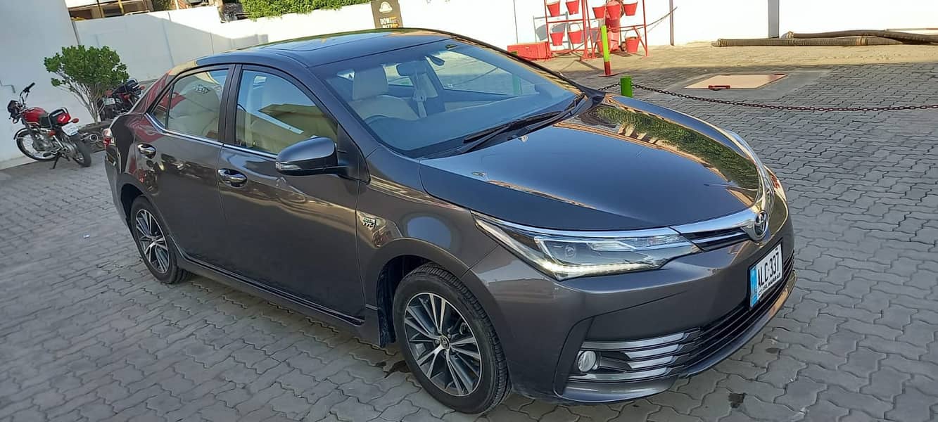 Toyota Altis Grande 2018 16