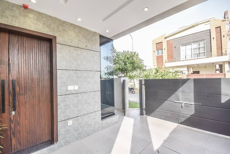 5 Marla Ultra Modern Design House For Sale In DHA Lahore 3