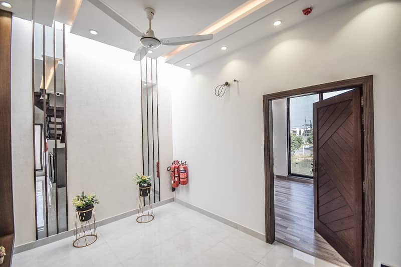 5 Marla Ultra Modern Design House For Sale In DHA Lahore 17