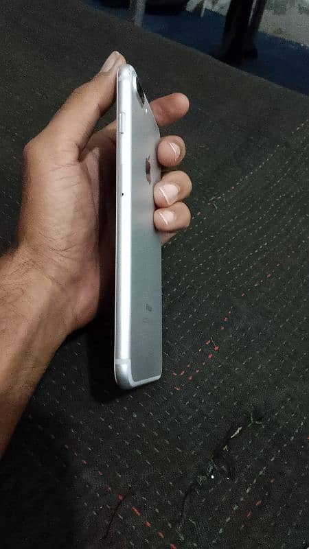 Iphone 7plus 128 PTA apporved 1