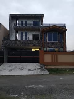 1 Kanal Double Unit Brand New House Available For Sale in Rawalpindi Housing Society C-18 Islamabad 0