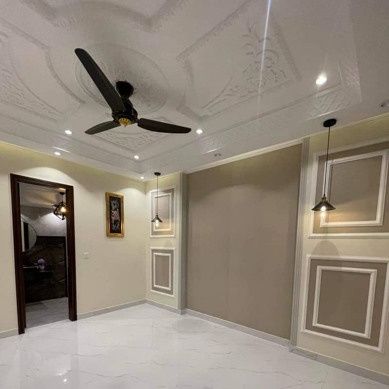 10 Marla Architect Designer House For Sale Hot Location Bahria Town 3