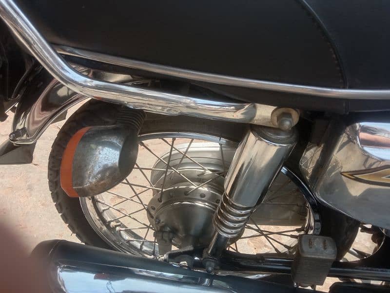 Honda CG 125 Special Edition 2021 April 7