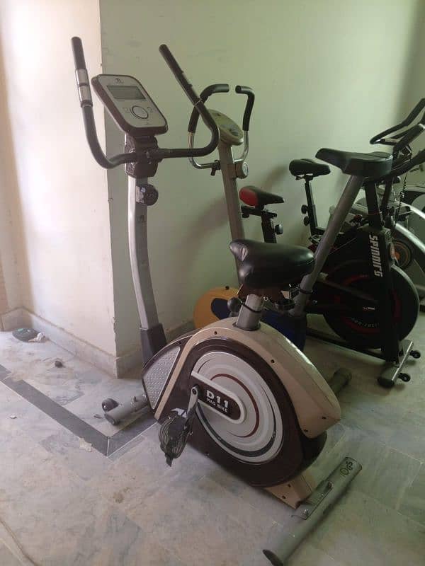 exercise cycle elliptical cross trainer recumbent machine bike 2