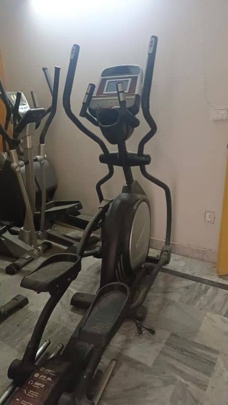 exercise cycle elliptical cross trainer recumbent machine bike 17