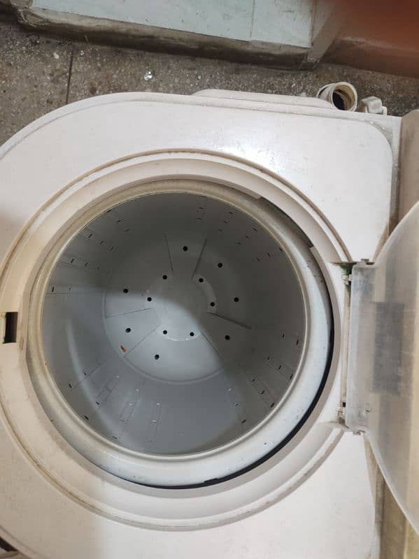 Haier Spin Dryer 2