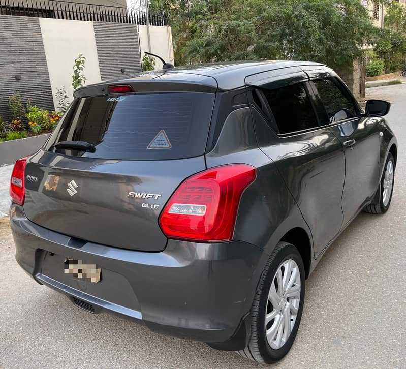 Suzuki Swift GL CVT 2022 5