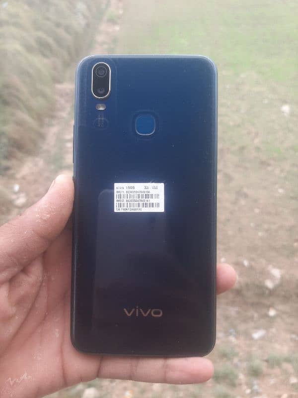 vivo Y11 1