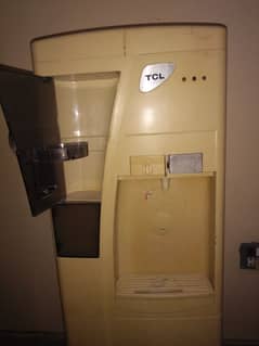 TCL Water Dispenser