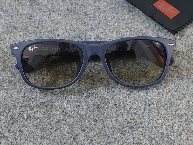 RayBan New wayfarer original sunglasses 8