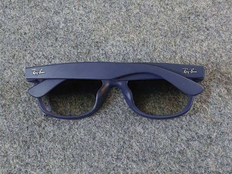 RayBan New wayfarer original sunglasses 9