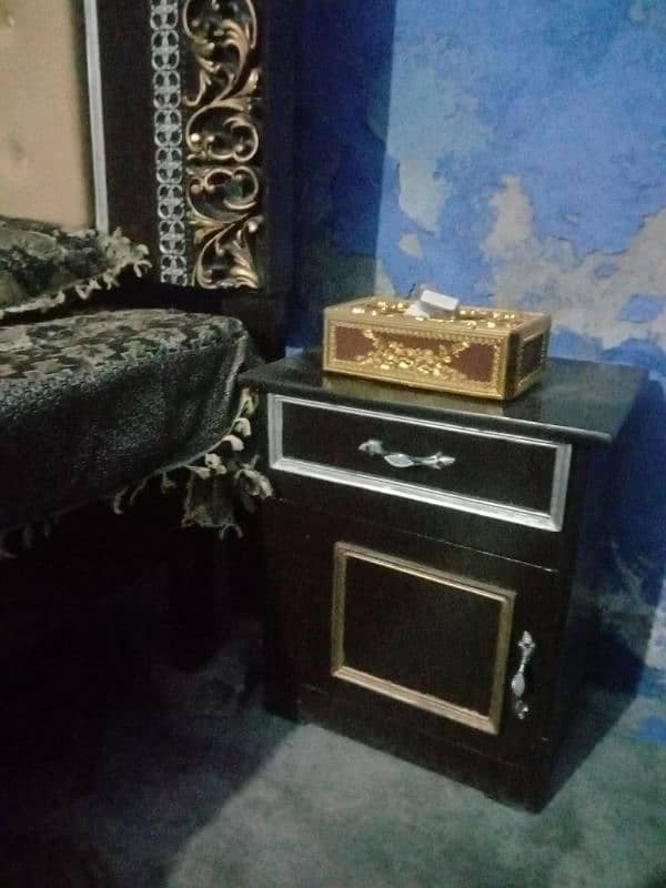 a complete set of furniture in chocolate color beautiful design 3