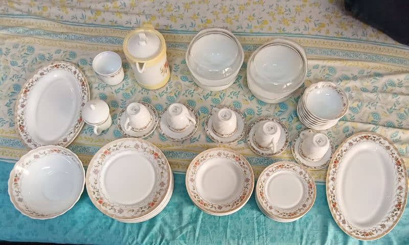 dinner Set, Crockery set 0