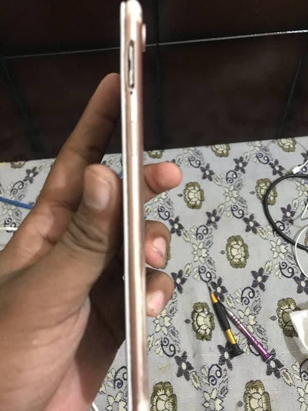 oppo f5 4/32 sims not work baki ok hai read full ad 2