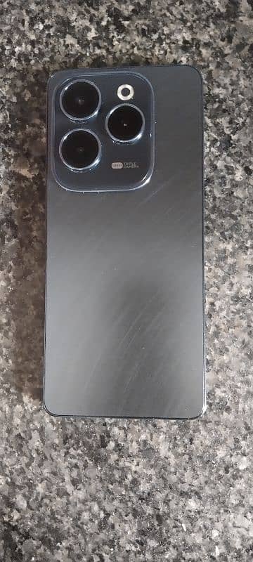 Infinix Hot 40 Pro (8/256GB) 0