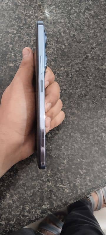 Infinix Hot 40 Pro (8/256GB) 2