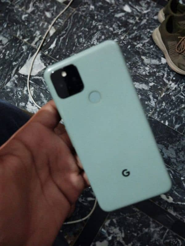 Google pixel 5 oem unlock 9/10 condition 1