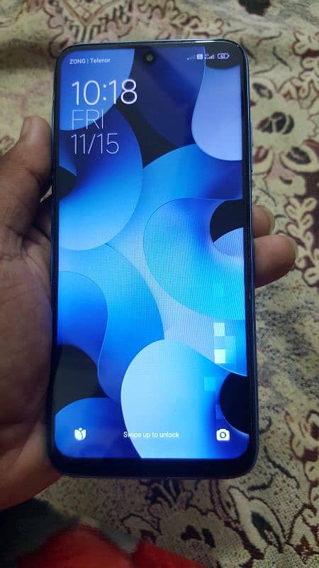 redmi note 10     10/9 condition screen ma aik line hy 4