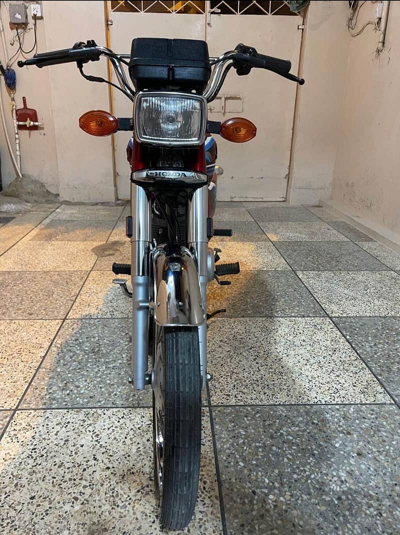 Honda cg 125 2024 zero meter condition first owner karachi number 3