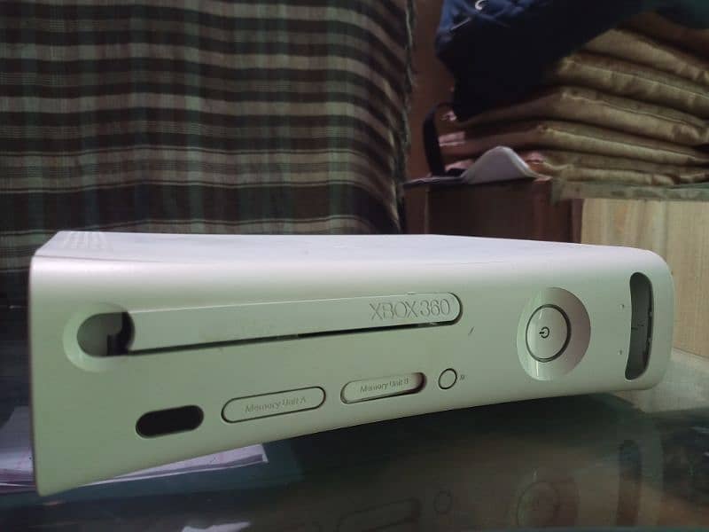 xbox 360 fat (500gb] 0