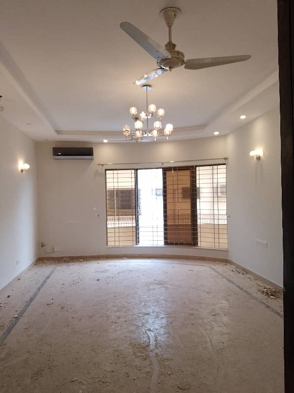 Upper Portion For Rent 3 Bedroom With Attached Bathroom TV Lounge 3