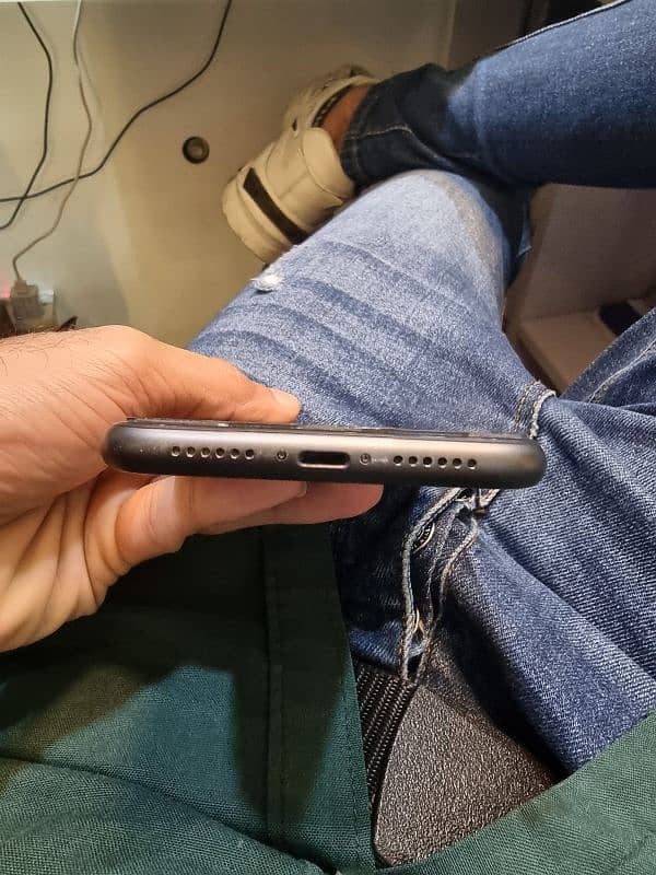 Iphone 11 PTA Approved 3