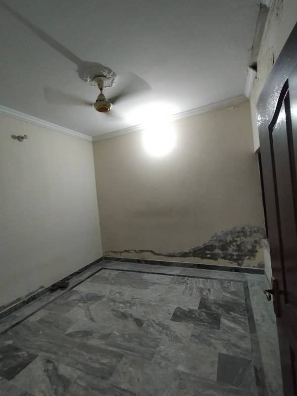 Urgent investor rate 5 Marla 2.5 story house for rent in ghauri town phase 3 isb 2