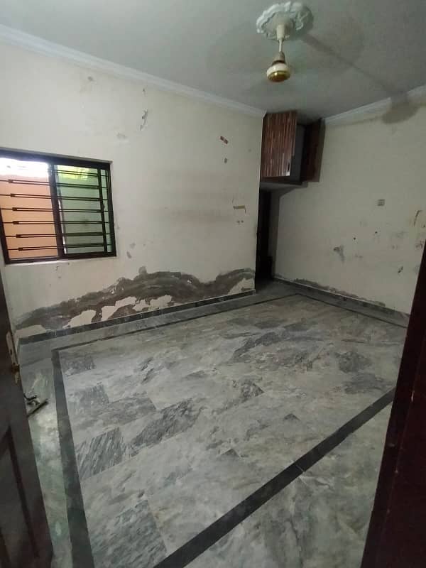 Urgent investor rate 5 Marla 2.5 story house for rent in ghauri town phase 3 isb 4