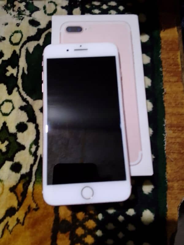 water pack Iphone 7plus 128gb PTA Approve Full Box 0