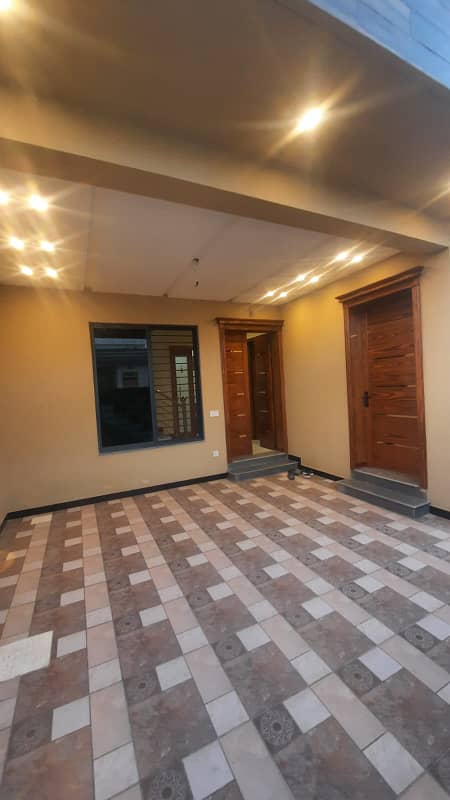 1800 Sq Ft Double Unit House Available For Sale. In Marglla View Housing Society. MVHS D-17 Islamabad. 8