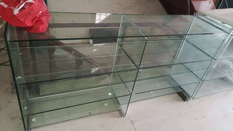 glass racks 1