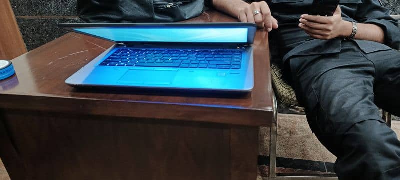 Laptop 4