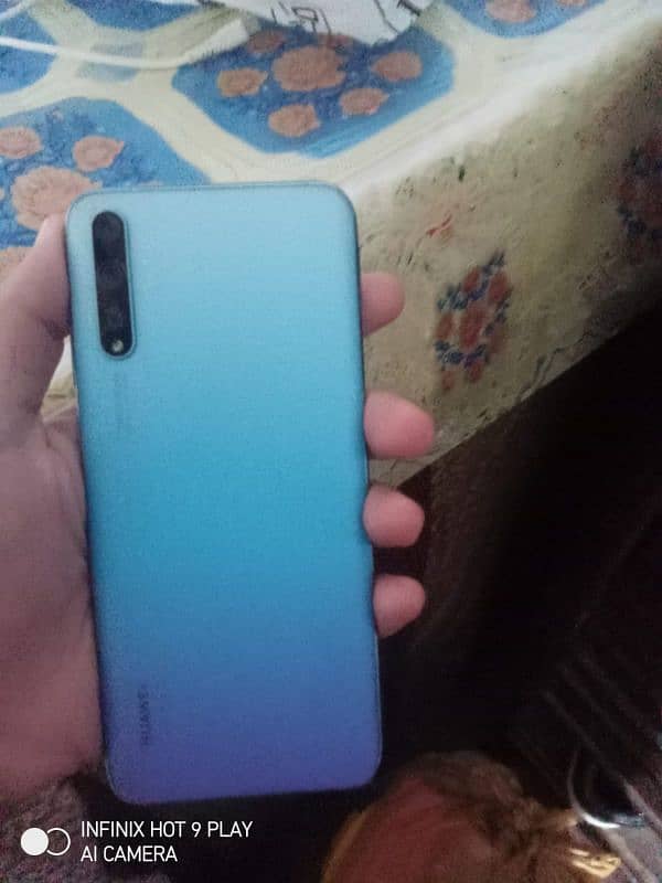 Huawei y8p 1