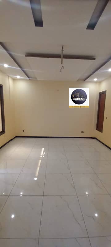 300 yards triple story Bungalow for sale Brand new, Leased, West open Gulshan-e-jamal 16