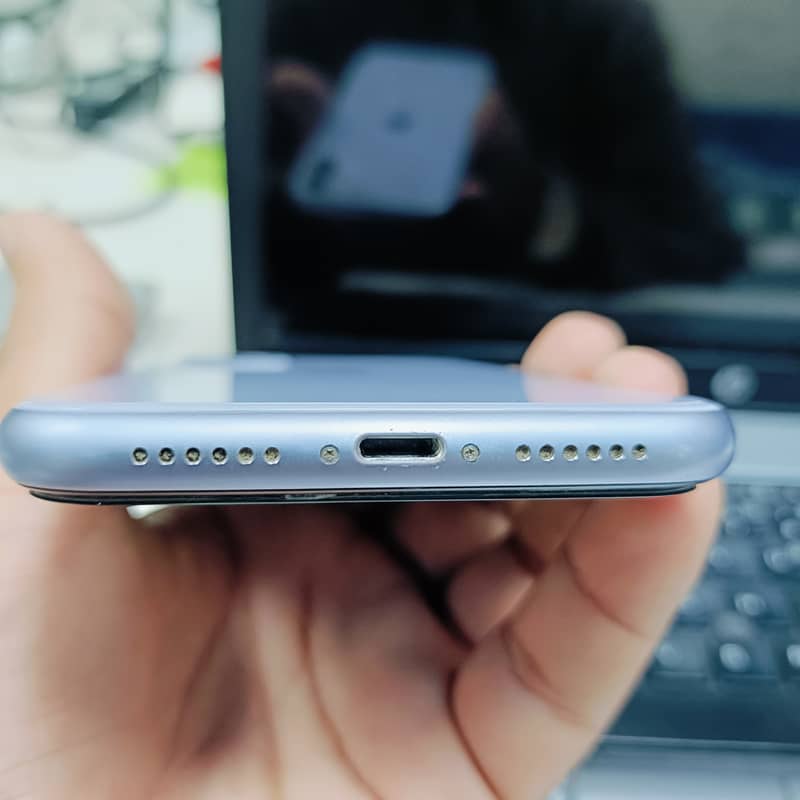 Iphone 11 Dual PTA Approved 4